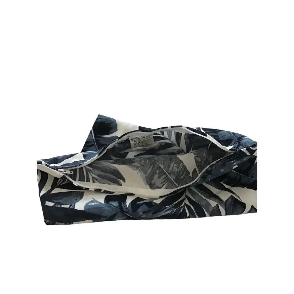 LVTXIII Pillow Cvers Set of 2 Zippered 18 x 18